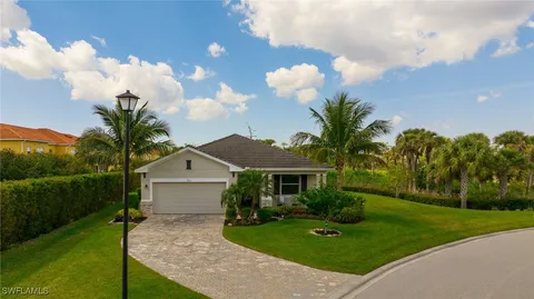 $425,000 | 9715 Mirada Boulevard, Fort Myers, FL 33908