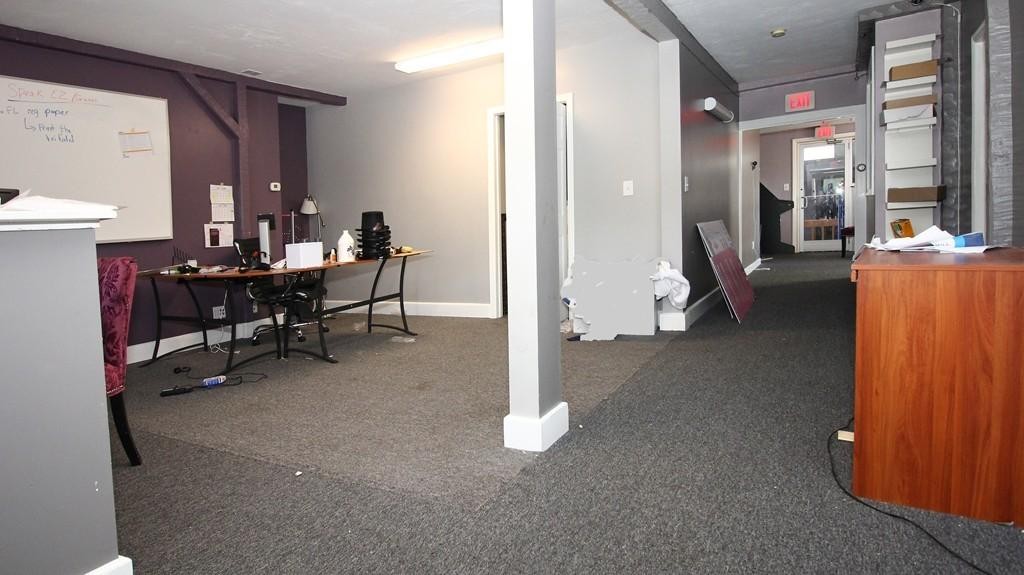662 State Road Dartmouth, MA 02747 - Photo 5 of 23 Gallery Image 5
