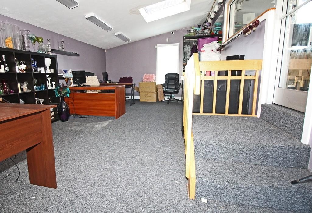 662 State Road Dartmouth, MA 02747 - Photo 10 of 23 Gallery Image 10