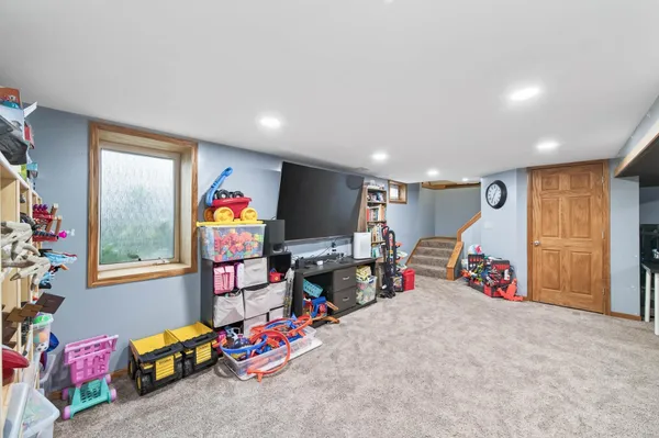 $295,500 | 651 Randall Drive, Anoka, MN 55303