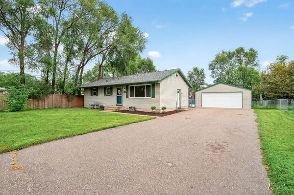 $295,500 | 651 Randall Drive, Anoka, MN 55303