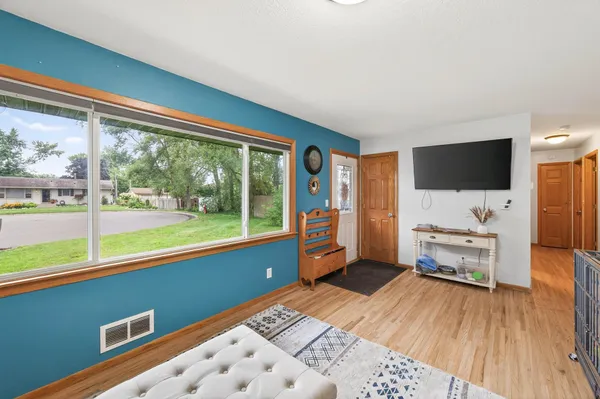 $295,500 | 651 Randall Drive, Anoka, MN 55303