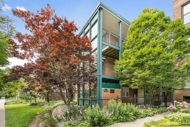 $1,650 | 7606 North Eastlake Terrace, Unit 2C, Chicago, IL 60626