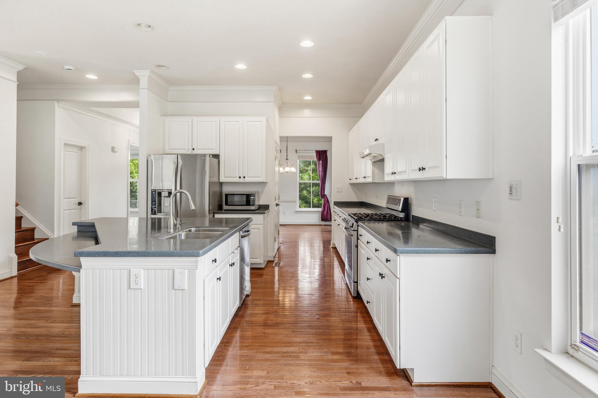 22409 Brook Point Way Clarksburg, MD 20871 - Photo 21 of 76