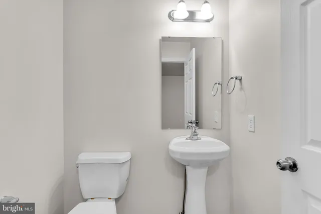 $259,900 | 714 Gregs Drive, Harrisburg, PA 17111