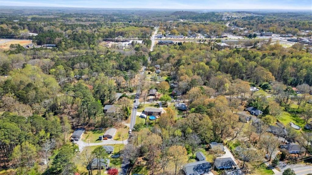 522 Hickory Street Bremen, GA 30110 - Photo 5 of 64 an aerial view of multiple house