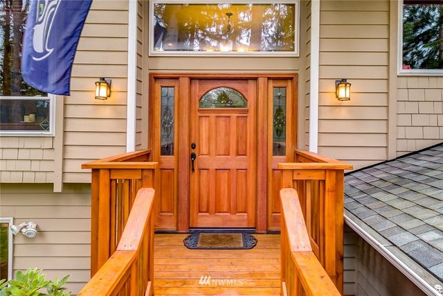 $630,000 | 16012 216th Avenue Northeast, Woodinville, WA 98077