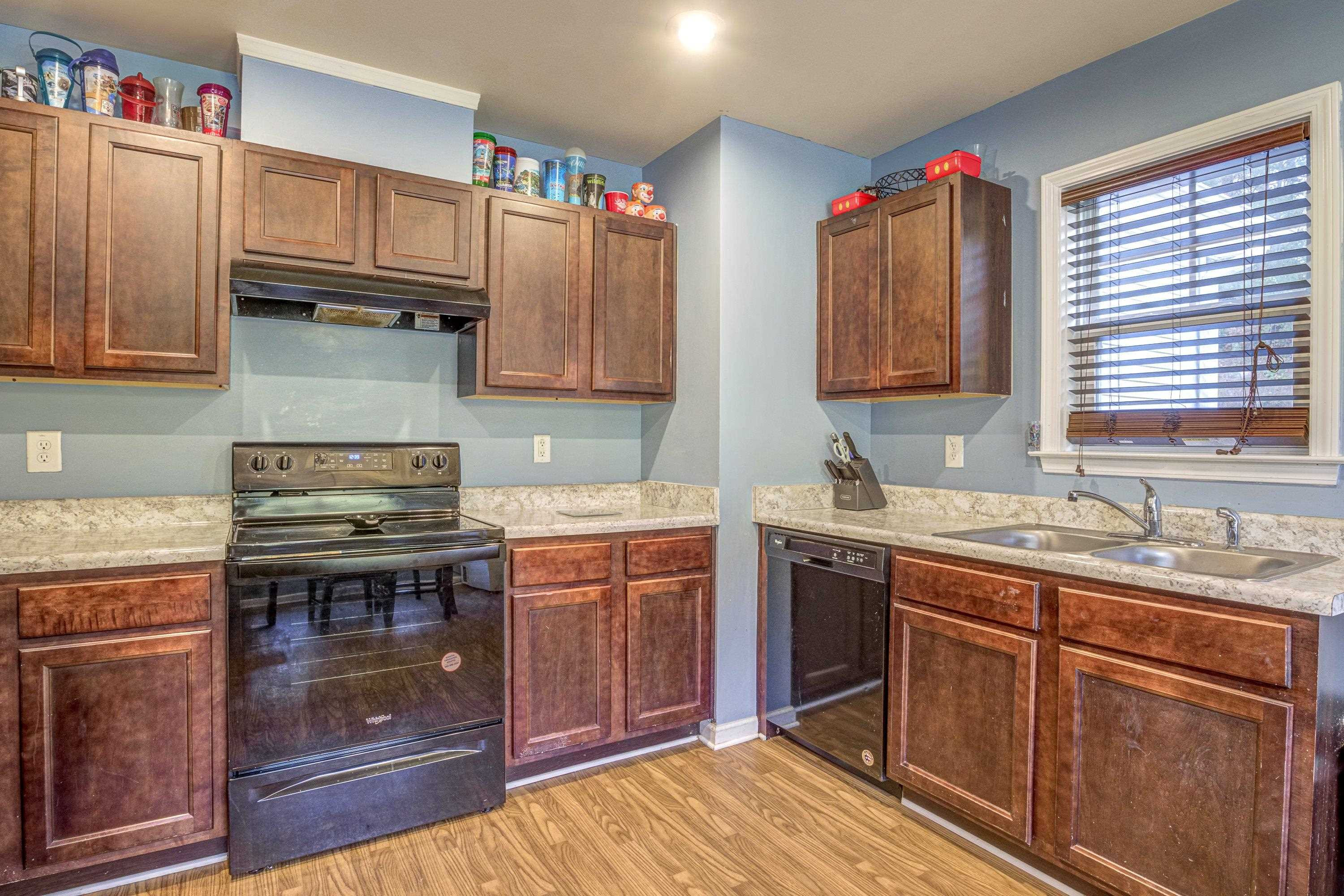 5547 Neuse View Drive Raleigh, NC 27610 - Photo 7 of 20 Photo 8