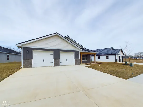 $2,715 | 10151 West Lexington Boulevard, Yorktown, IN 47396