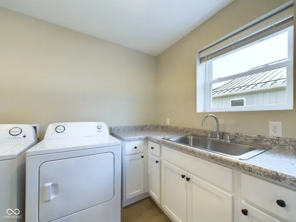 $2,515 | 10151 West Lexington Boulevard, Yorktown, IN 47396