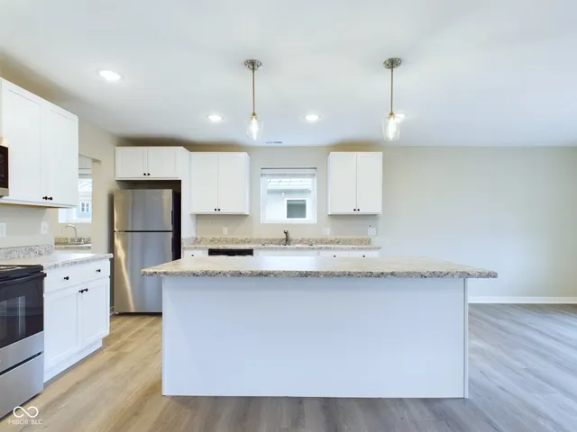 $2,515 | 10151 West Lexington Boulevard, Yorktown, IN 47396