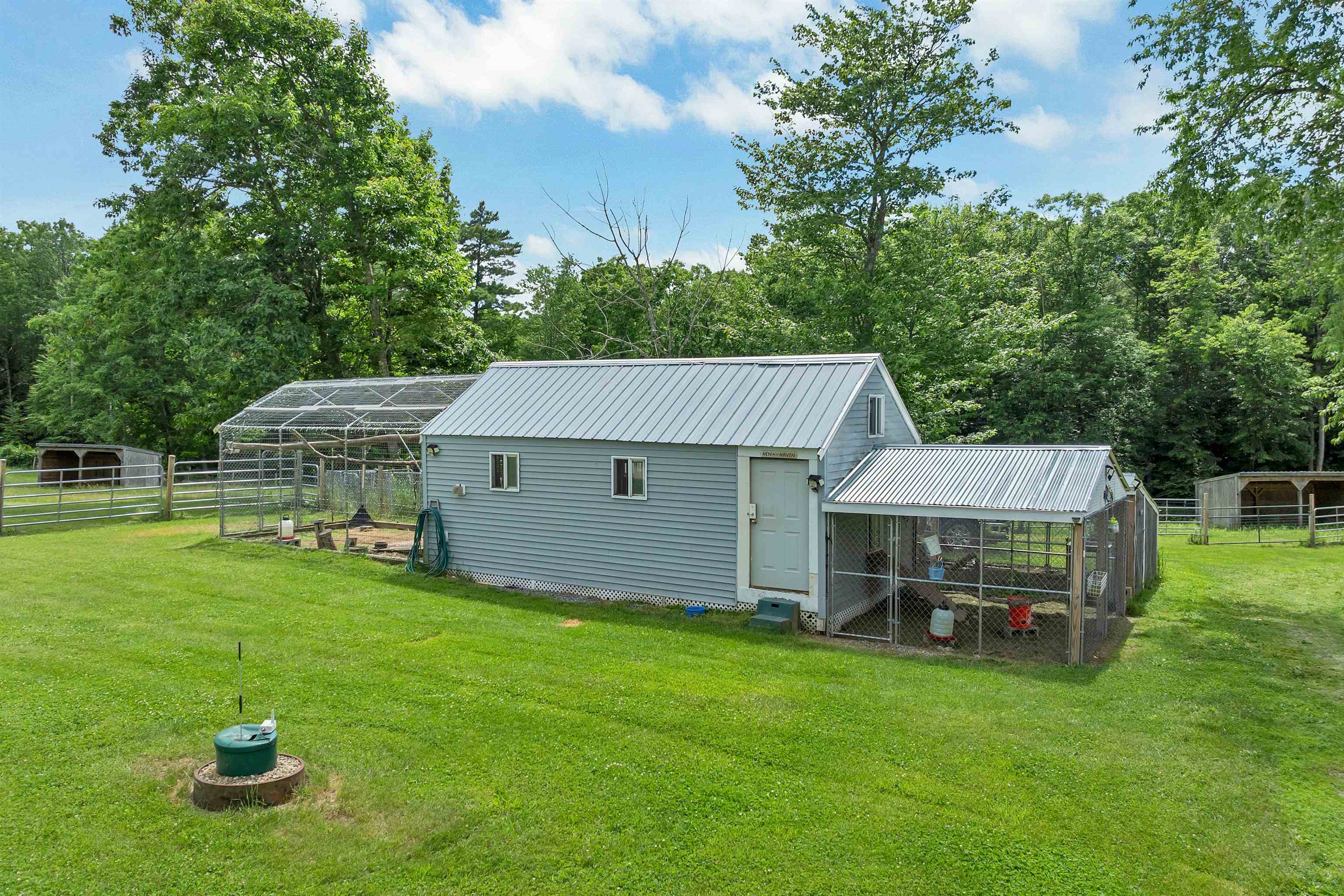 307 East Ricker Road Loudon, NH 03307 - Photo 9 of 59