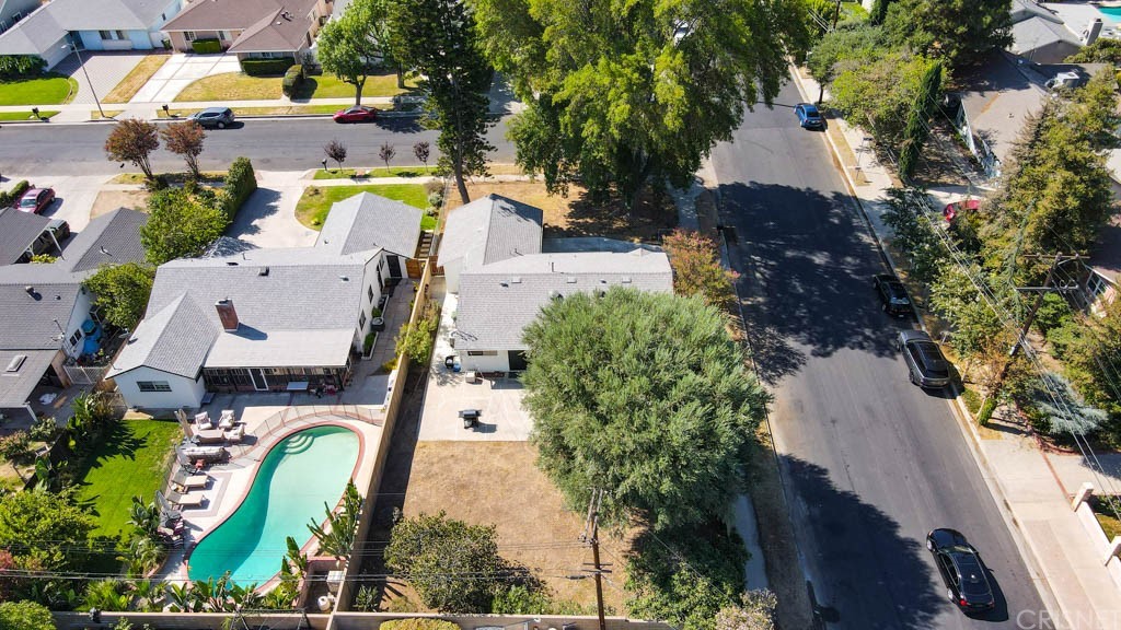 18649 Willard Street Reseda, CA 91335 - Photo 38 of 38 an aerial view of multiple houses with yard