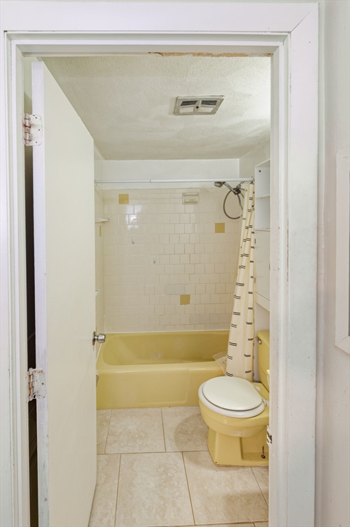 608 Boston Post Road East, Unit 20 Marlborough, MA 01752 - Photo 9 of 17