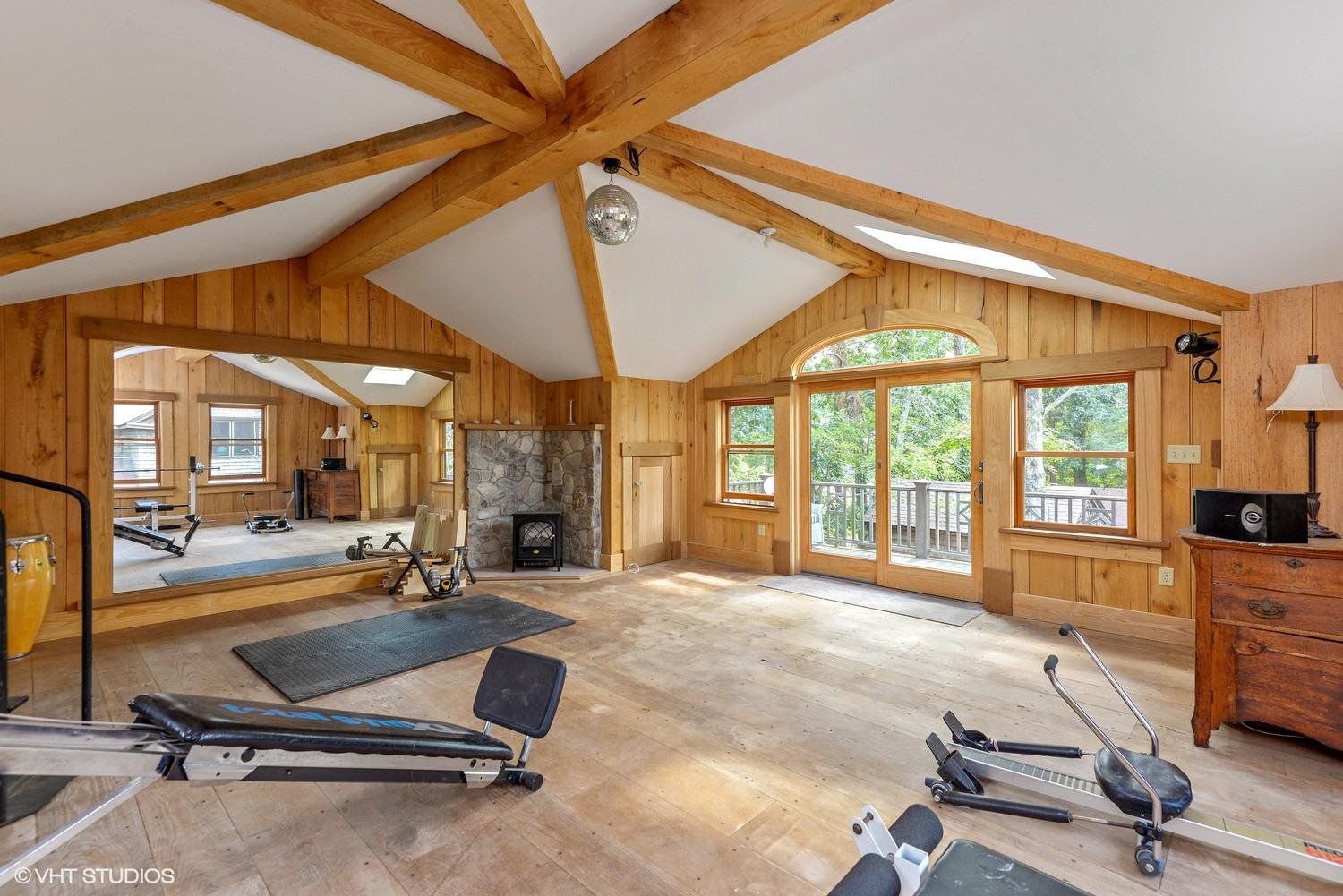 230 Epanow Road Eastham, MA 02642 - Photo 15 of 17 Room above garage