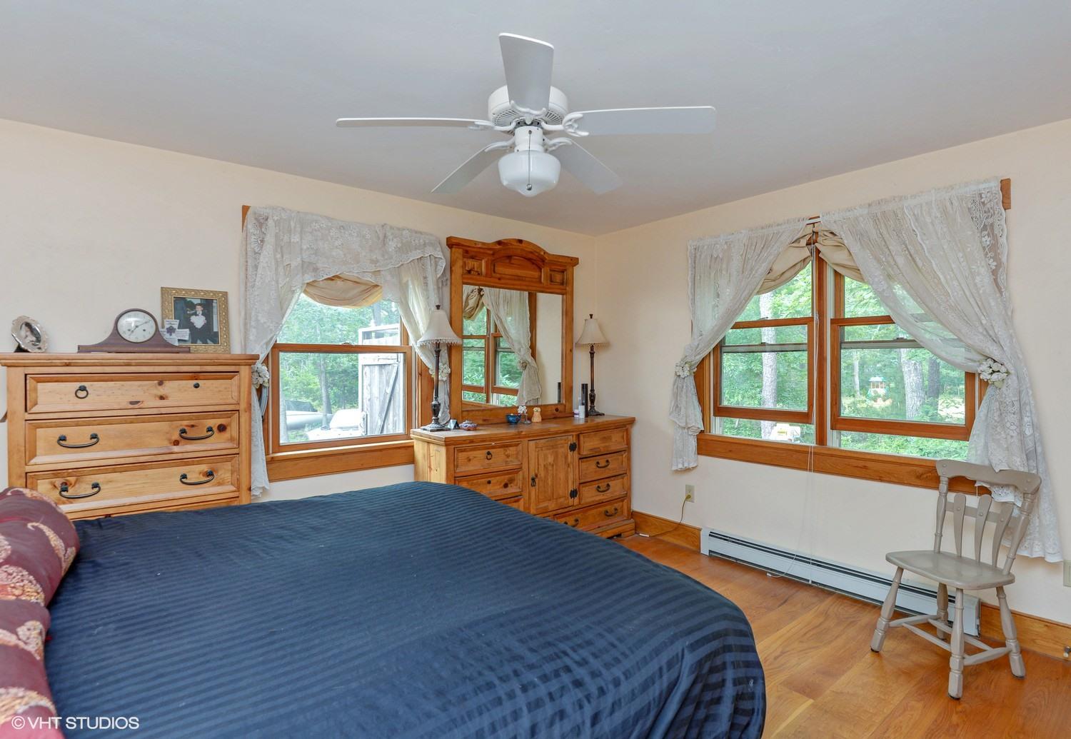 230 Epanow Road Eastham, MA 02642 - Photo 9 of 17 First floor master