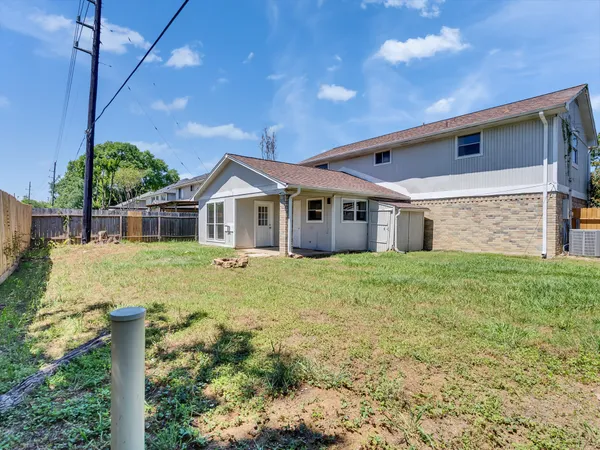 $2,200 | 4511 Tangle Creek Lane, Spring, TX 77388