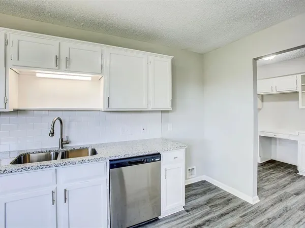 $2,200 | 4511 Tangle Creek Lane, Spring, TX 77388