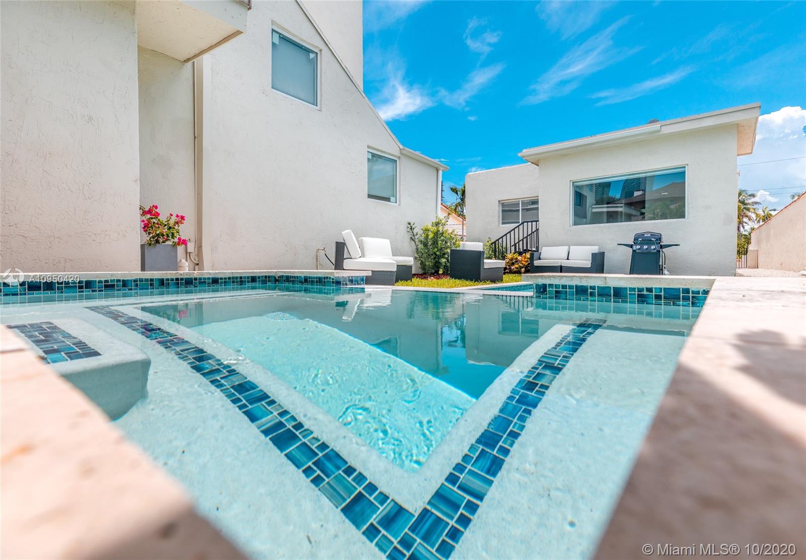 35 Southwest 21st Road Miami, FL 33129 - Photo 3 of 51