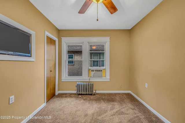 $1,195 | 1701 Green Ridge Street, Unit 2, Dunmore, PA 18509