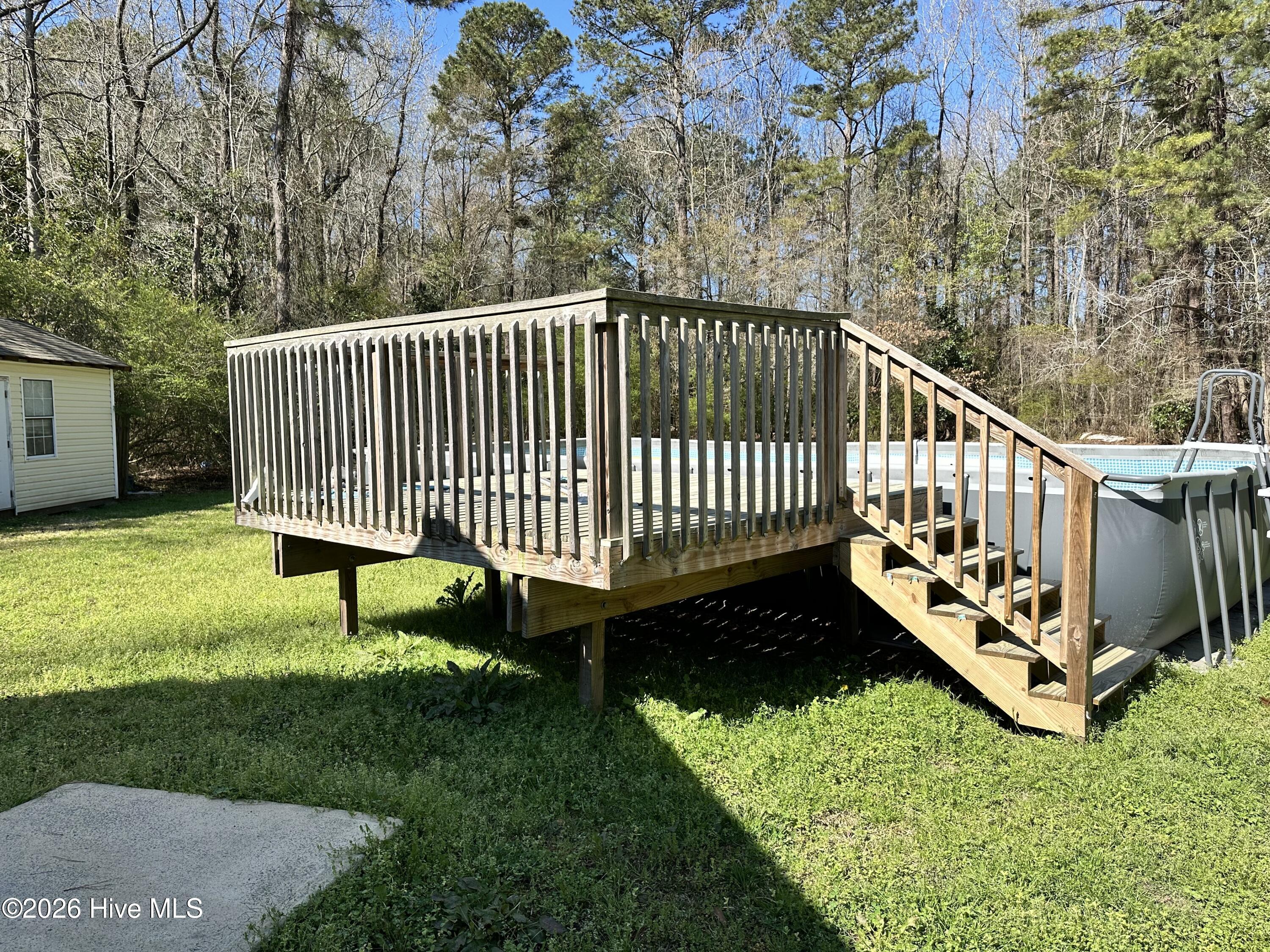 103 Meadowview Road Jacksonville, NC 28540 - Photo 30 of 34 32