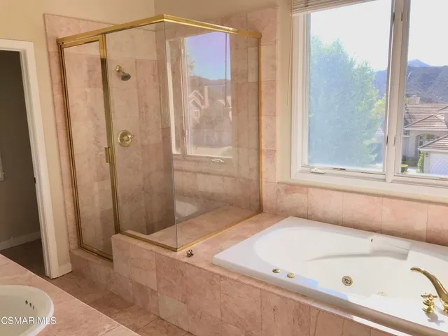 $8,950 | 506 Ravensbury Street, Lake Sherwood, CA 91361