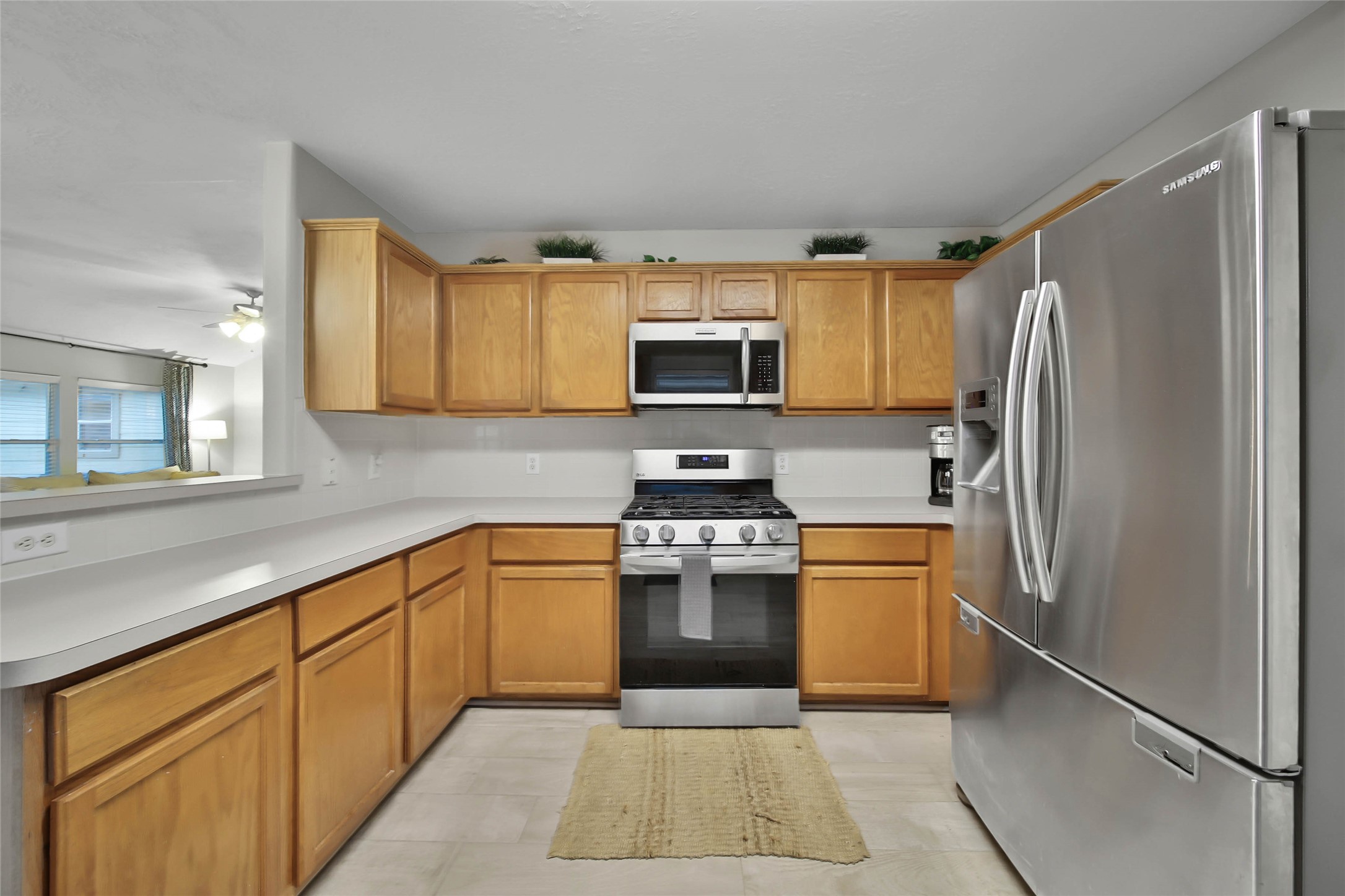 21727 Texian Court Spring, TX 77388 - Photo 18 of 38 Kitchen