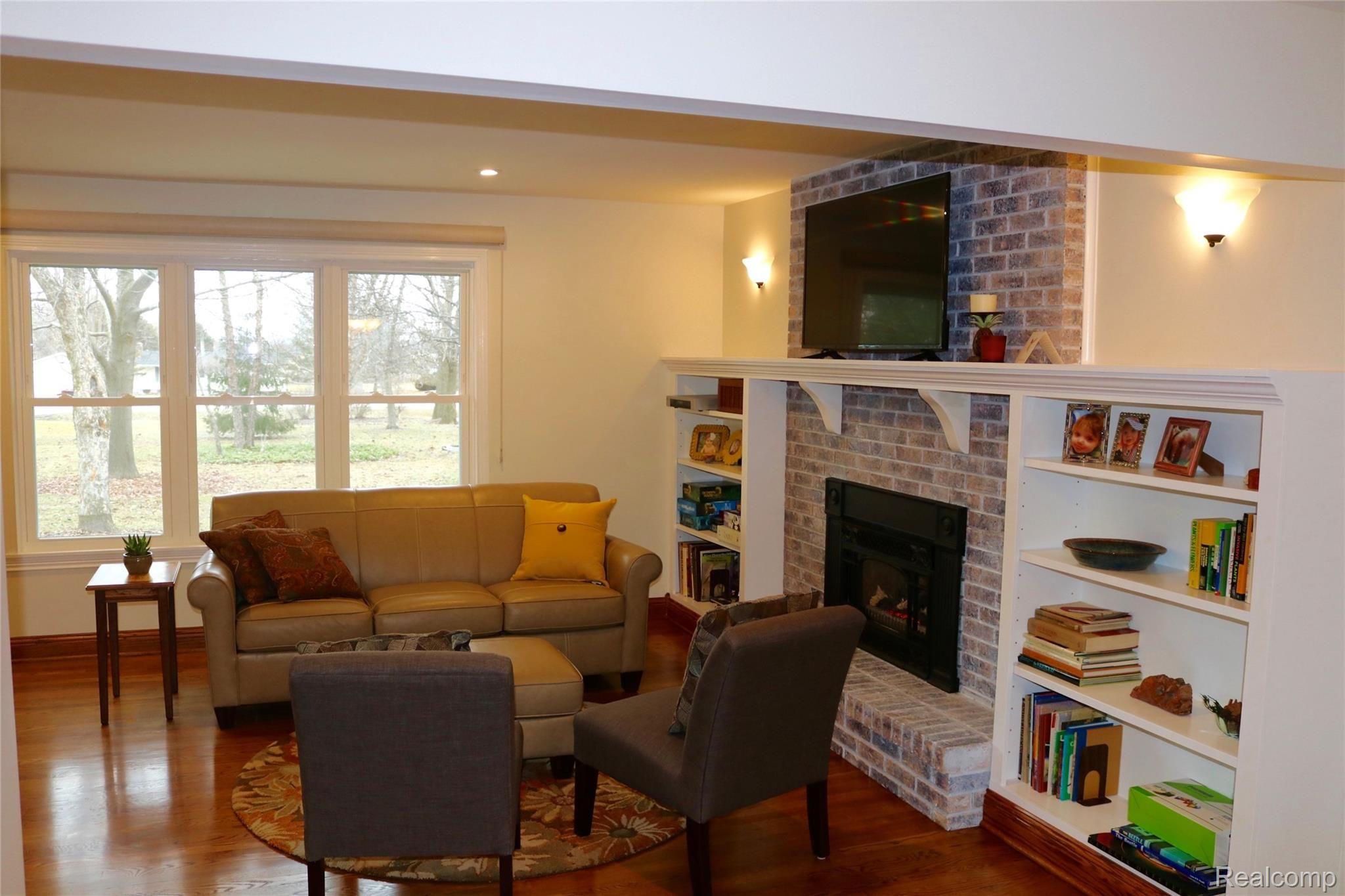 10365 Gd Blanc Road Gaines, MI 48436 - Photo 8 of 31 IMG_3740.jpg