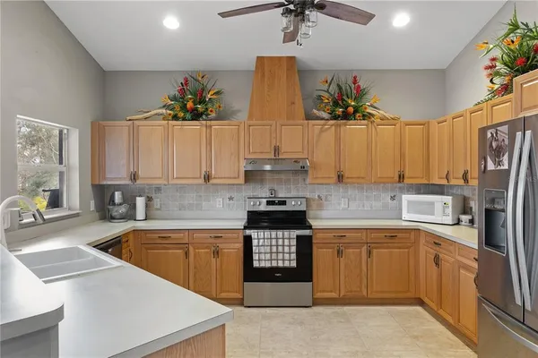 $725,000 | 27350 San Carlos Drive, Punta Gorda, FL 33983