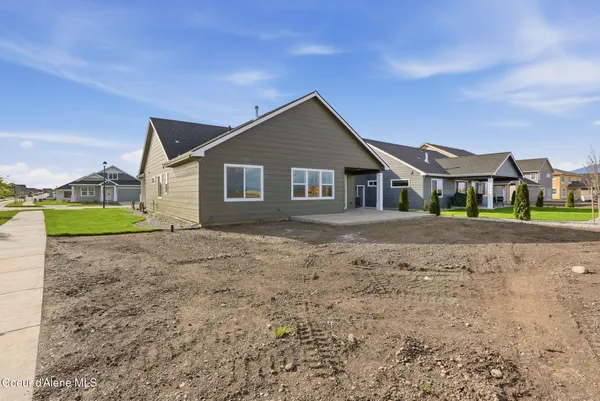 $572,000 | 3274 North Segar Loop, Post Falls, ID 83854