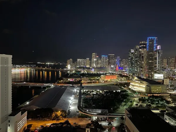 $3,000 | 1717 North Bayshore Drive, Unit A2553, Miami, FL 33132