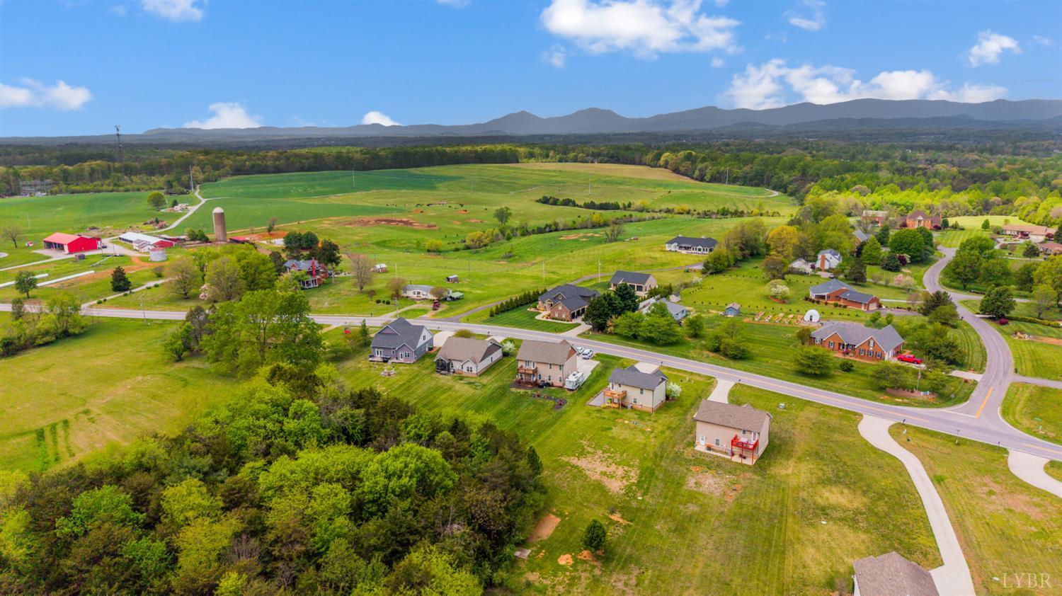 4092 Thomas Jefferson Road Forest, VA 24551 - Photo 8 of 69