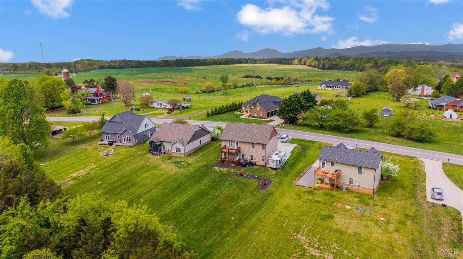 4092 Thomas Jefferson Road Forest, VA 24551 - Photo 10 of 69