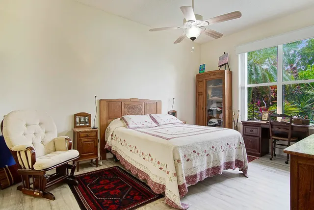 $349,999 | 1553 Northwest Amherst Drive, St. Lucie West, FL 34986