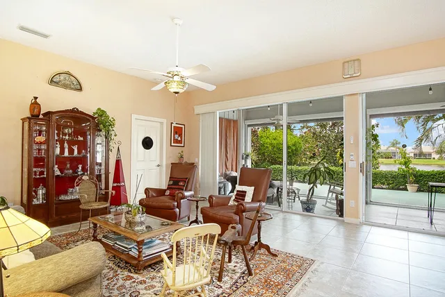 $349,999 | 1553 Northwest Amherst Drive, St. Lucie West, FL 34986