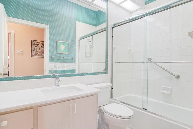 $349,999 | 1553 Northwest Amherst Drive, St. Lucie West, FL 34986