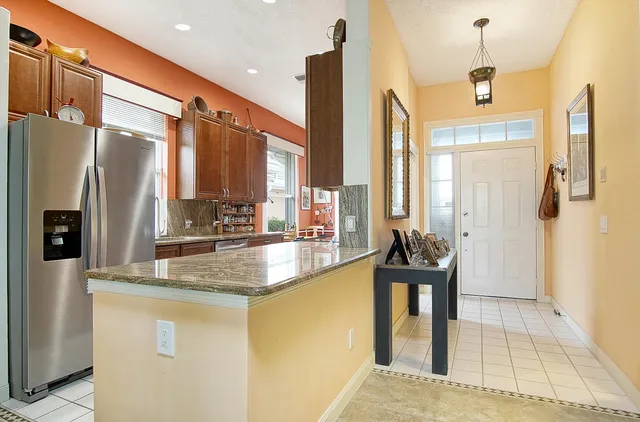 $349,999 | 1553 Northwest Amherst Drive, St. Lucie West, FL 34986