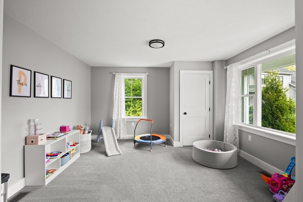 20 Georgia Rae Way Attleboro, MA 02703 - Photo 16 of 35 Gallery Image 16