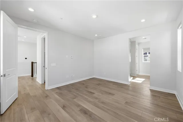 $5,800 | 141 Holliston, Lake Forest, CA 92630