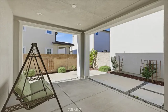 $5,800 | 141 Holliston, Lake Forest, CA 92630