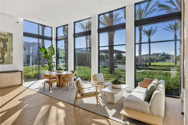 $5,800 | 141 Holliston, Lake Forest, CA 92630