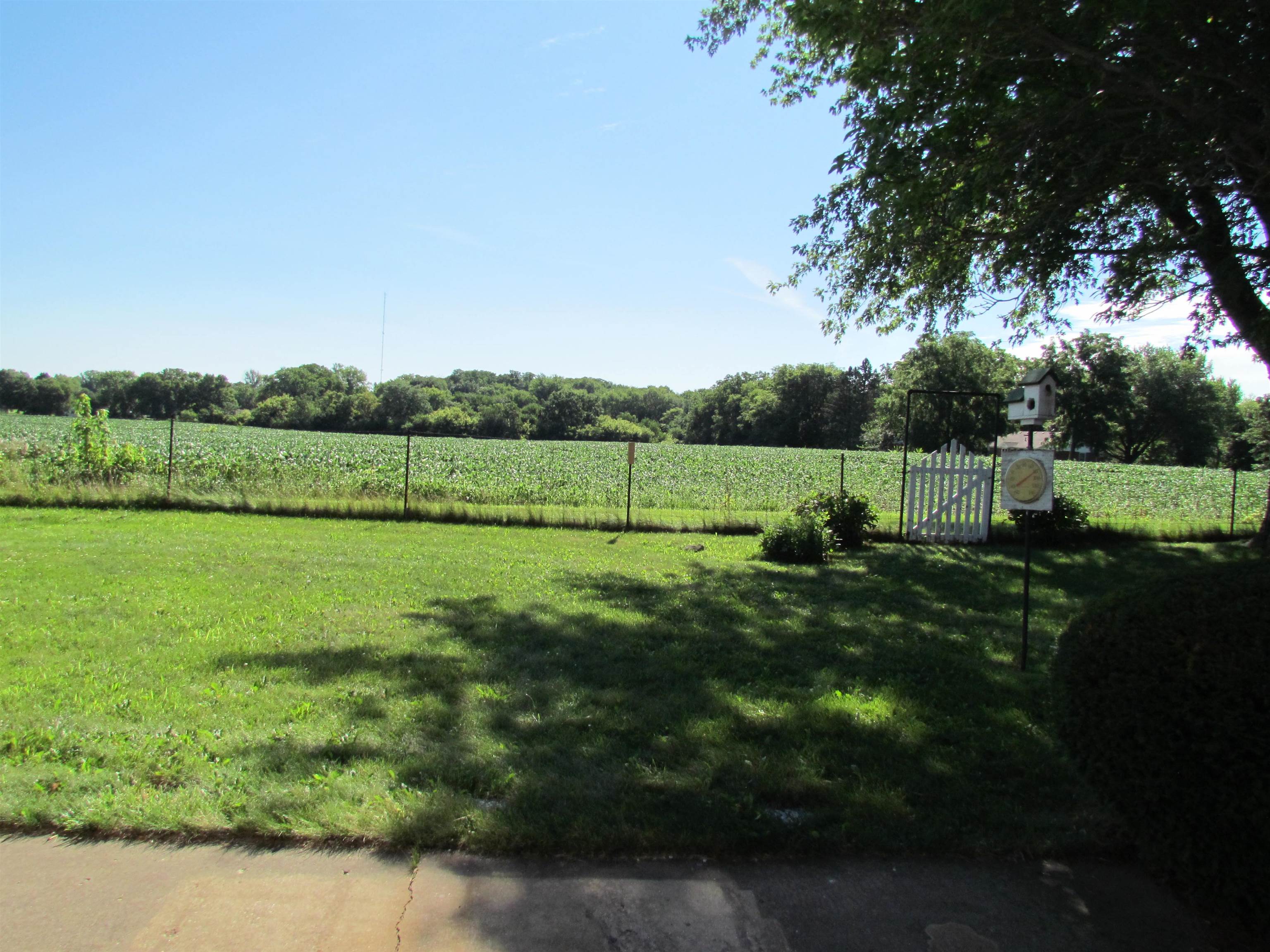 2475 North Pecatonica Road Pecatonica, IL 61063 - Photo 35 of 36 a view of outdoor space and yard
