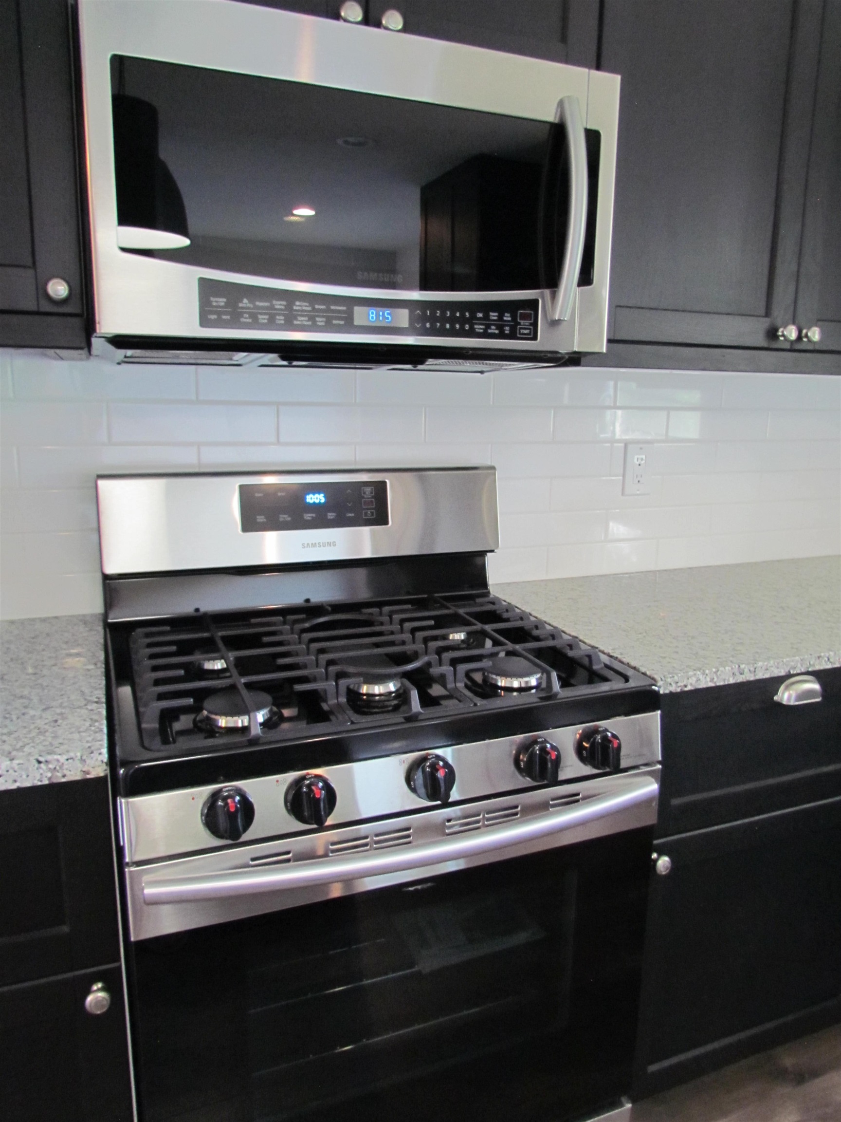 2475 North Pecatonica Road Pecatonica, IL 61063 - Photo 7 of 36 a stove top oven sitting inside of a kitchen