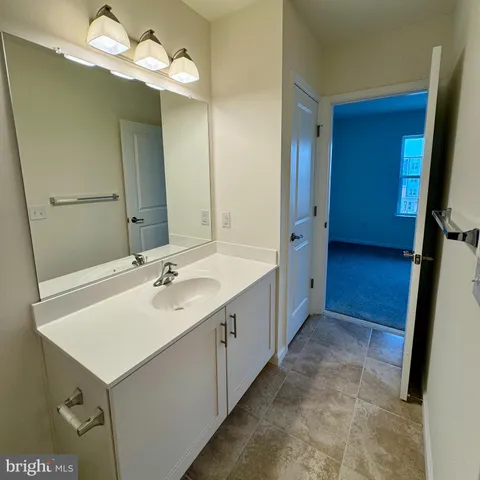 $2,200 | 24160 Port Lane, Unit 309, Lewes, DE 19958