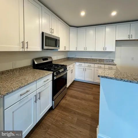 $2,200 | 24160 Port Lane, Unit 309, Lewes, DE 19958