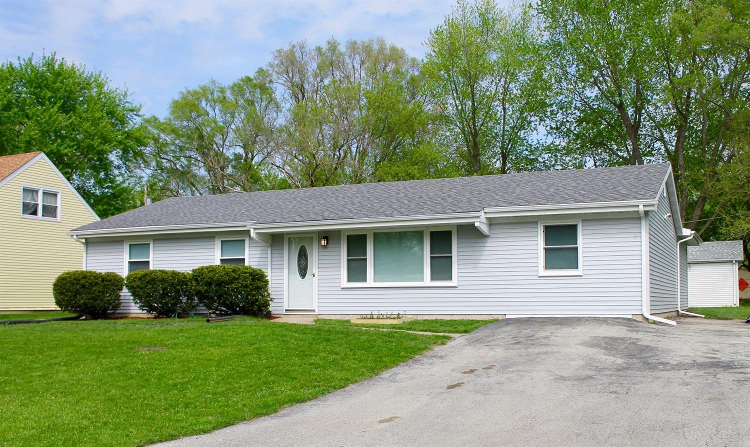 713-1 Devonshire Road Valparaiso, IN 46385 - Photo 1 of 10 1500x894