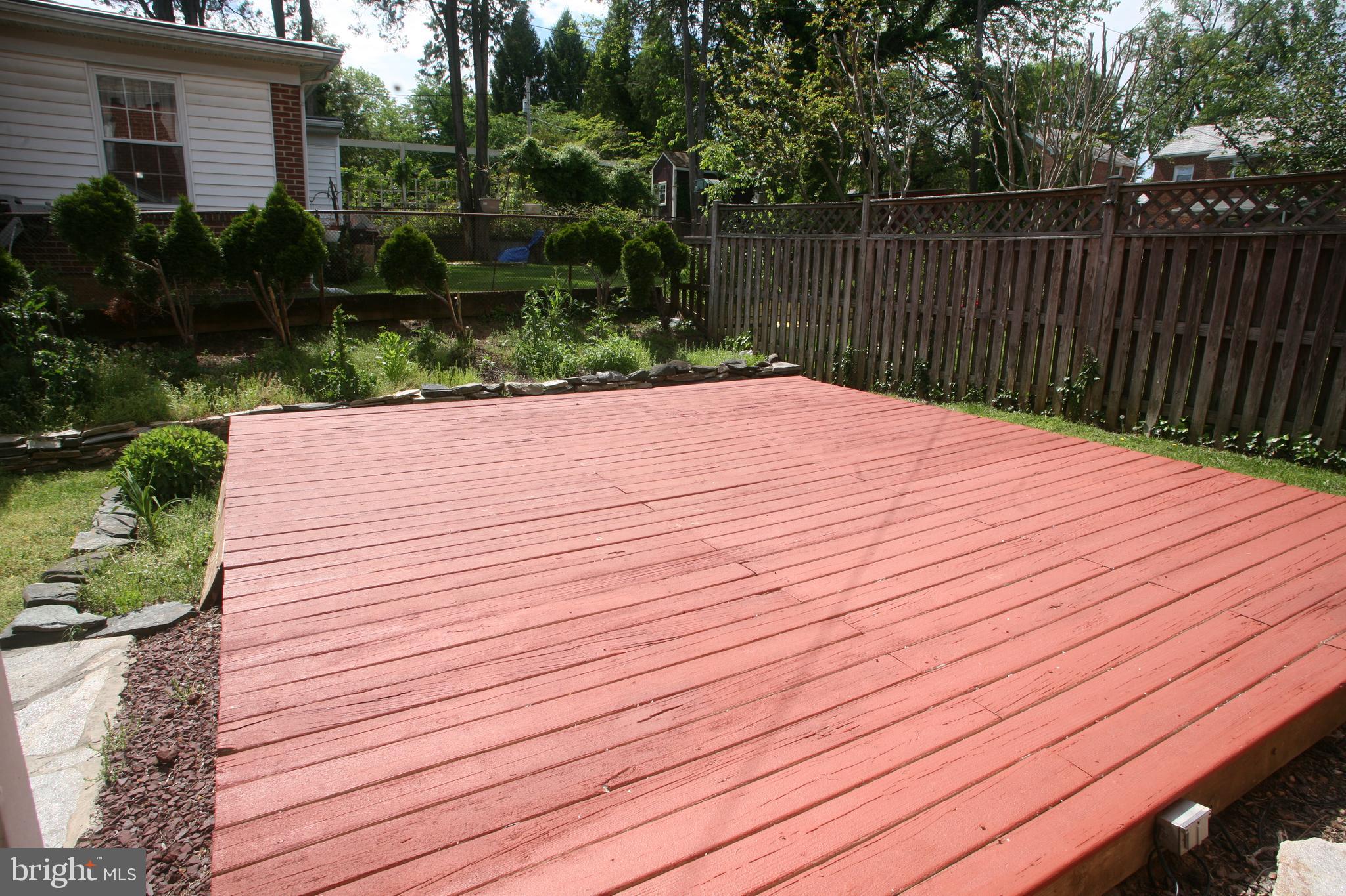 2 Dunmore Road Baltimore, MD 21228 - Photo 19 of 21 Platform Deck