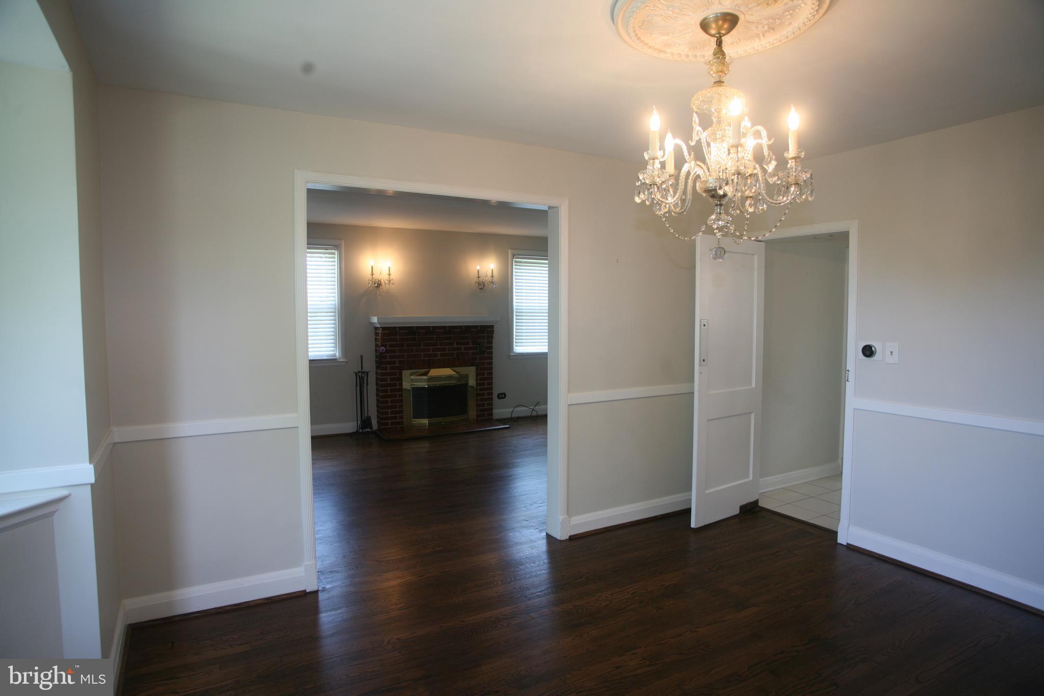 2 Dunmore Road Baltimore, MD 21228 - Photo 3 of 21 Dining Room with chair molding