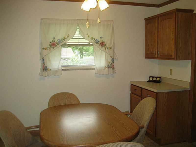 1449 Muessing Road Indianapolis, IN 46239 - Photo 5 of 15