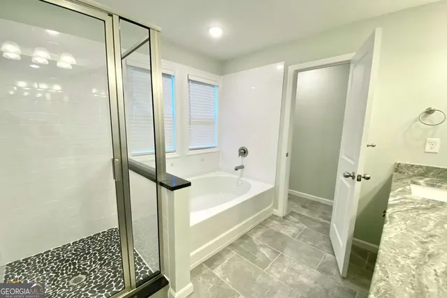 $2,795 | 3343 La Vista Drive, Hapeville, GA 30354